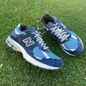 New Balance 2002R Dark Navy Blue - Mens